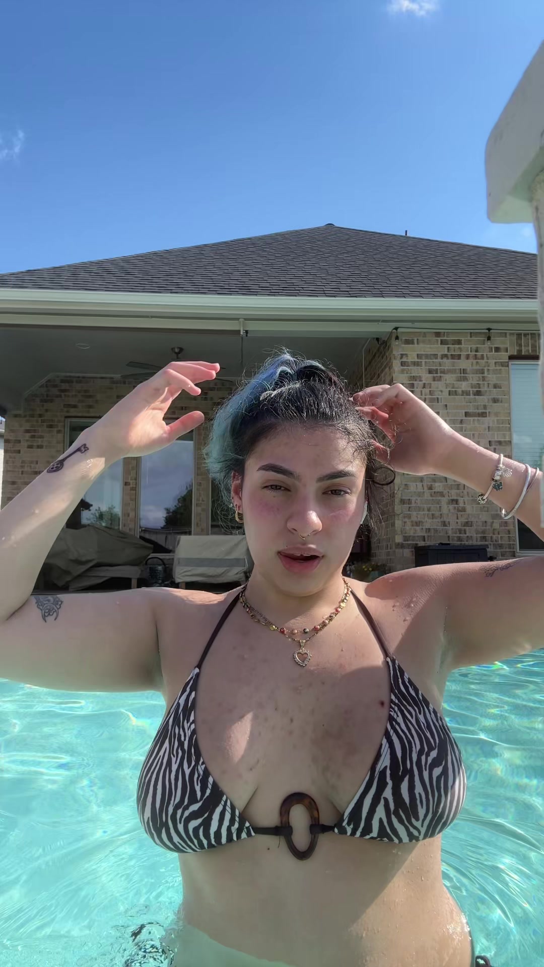 @Maddie♥️🧿.