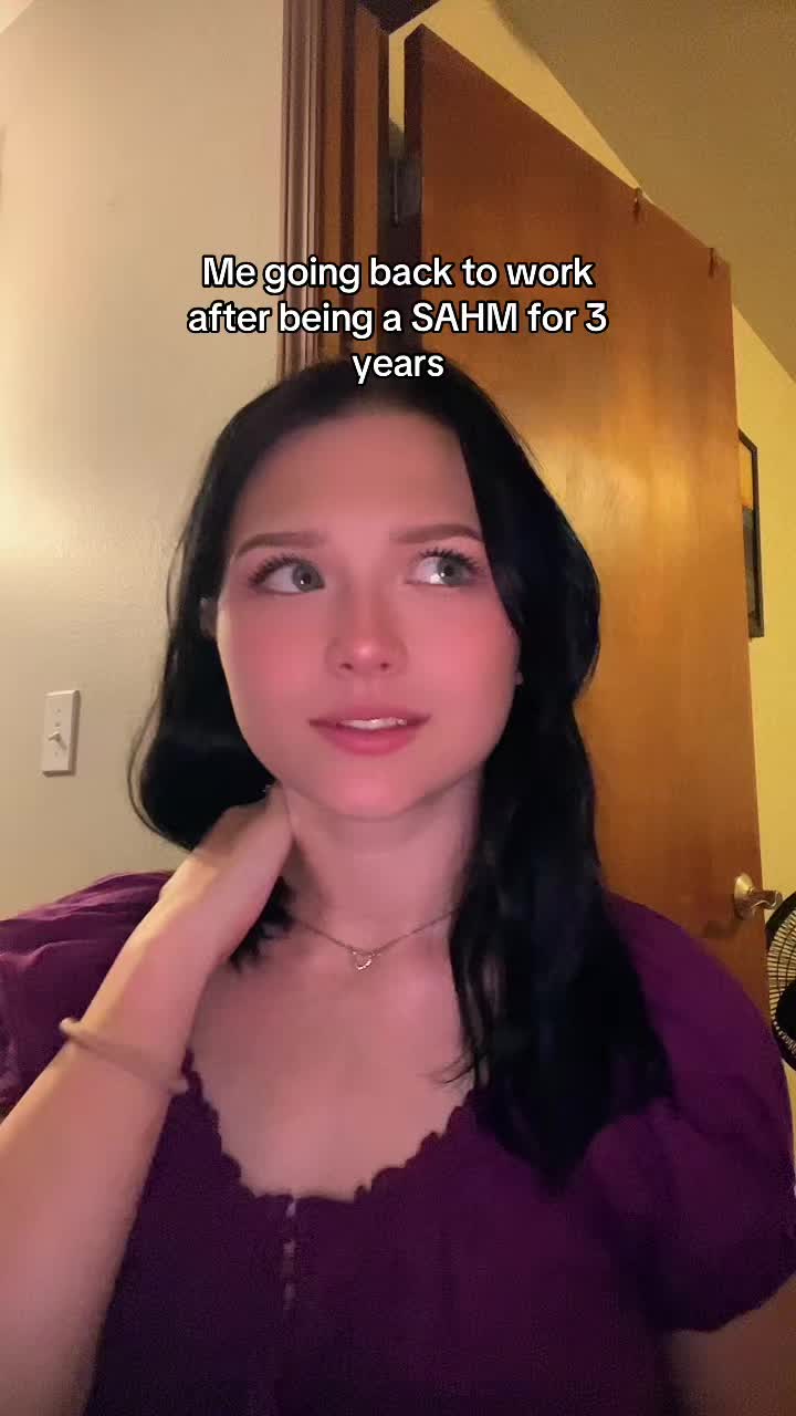 @Haley 🌞🦋🖤