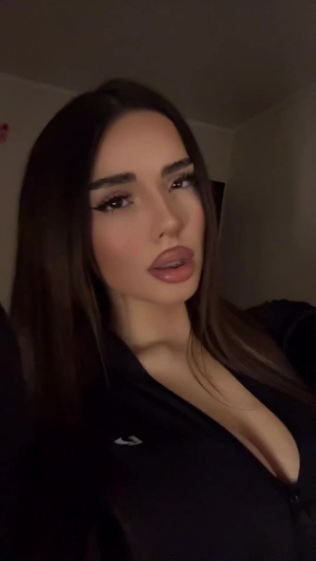 @yoshka