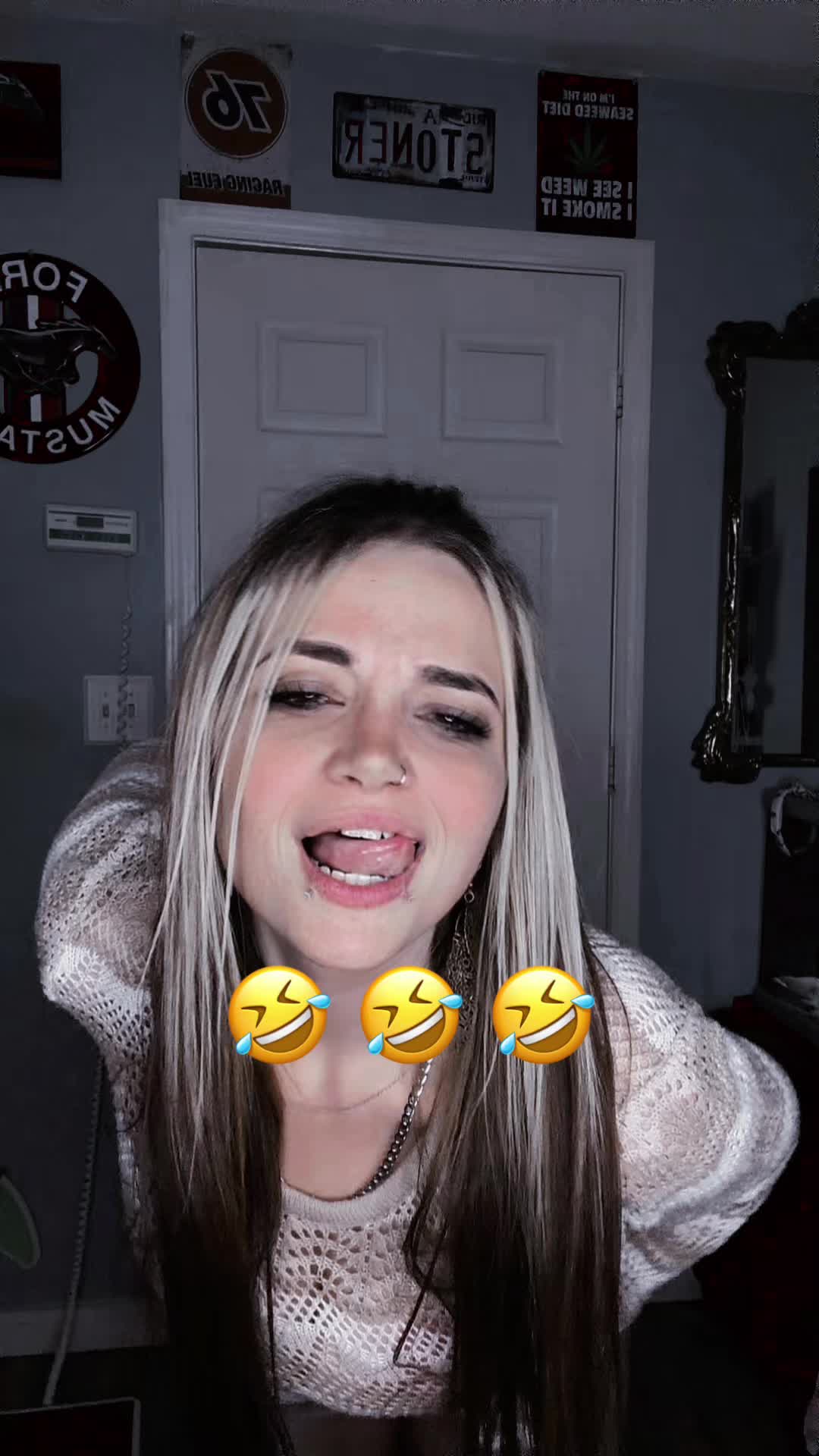 @Haley_420
