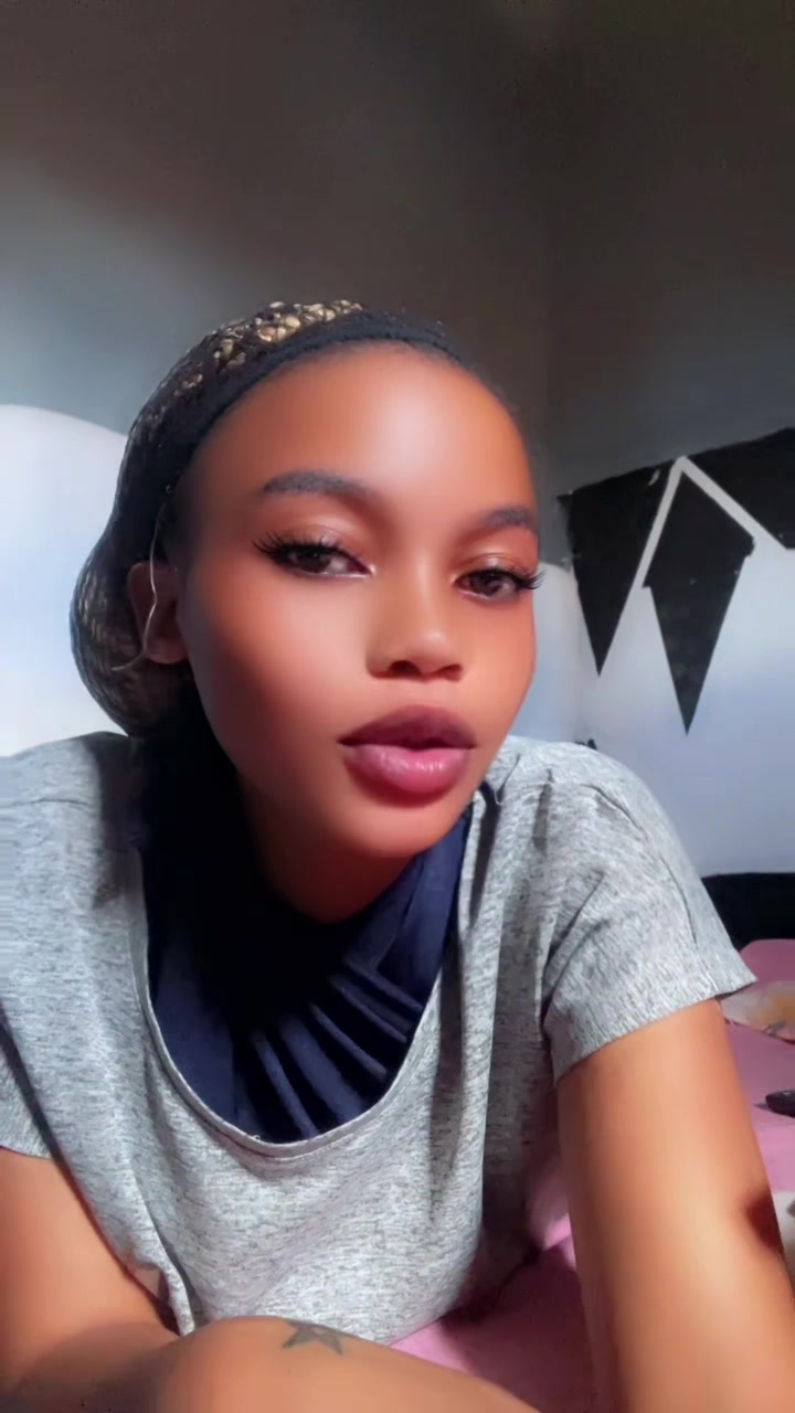 @kidemu🖤 happy👣