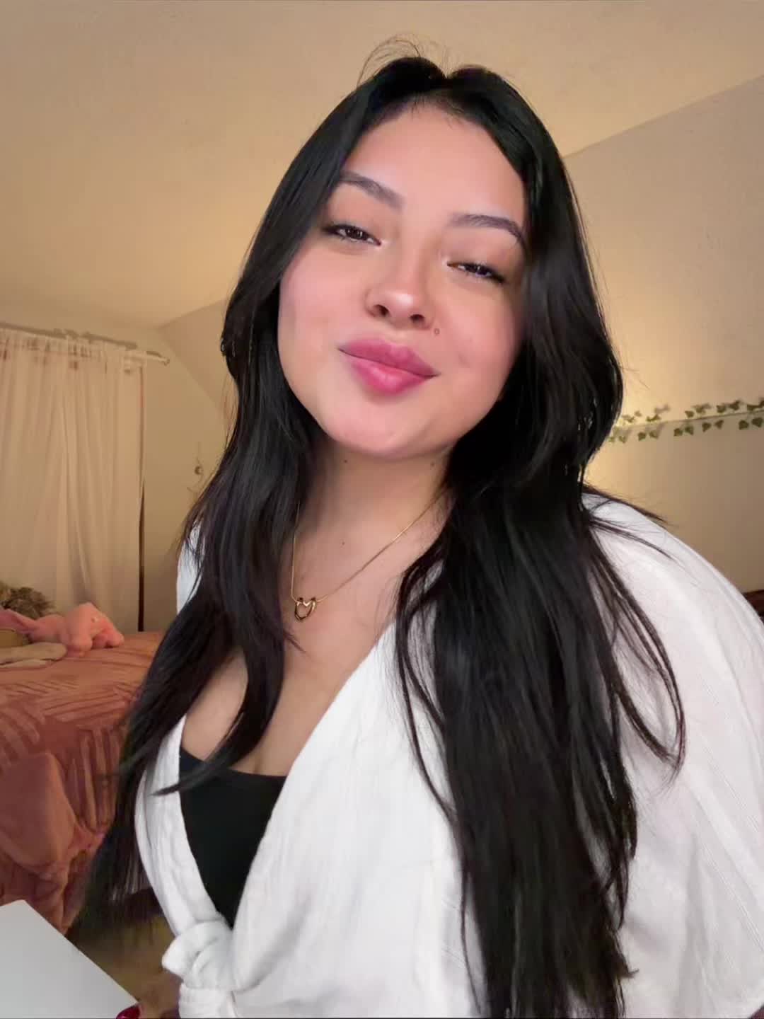 @J3NNYY