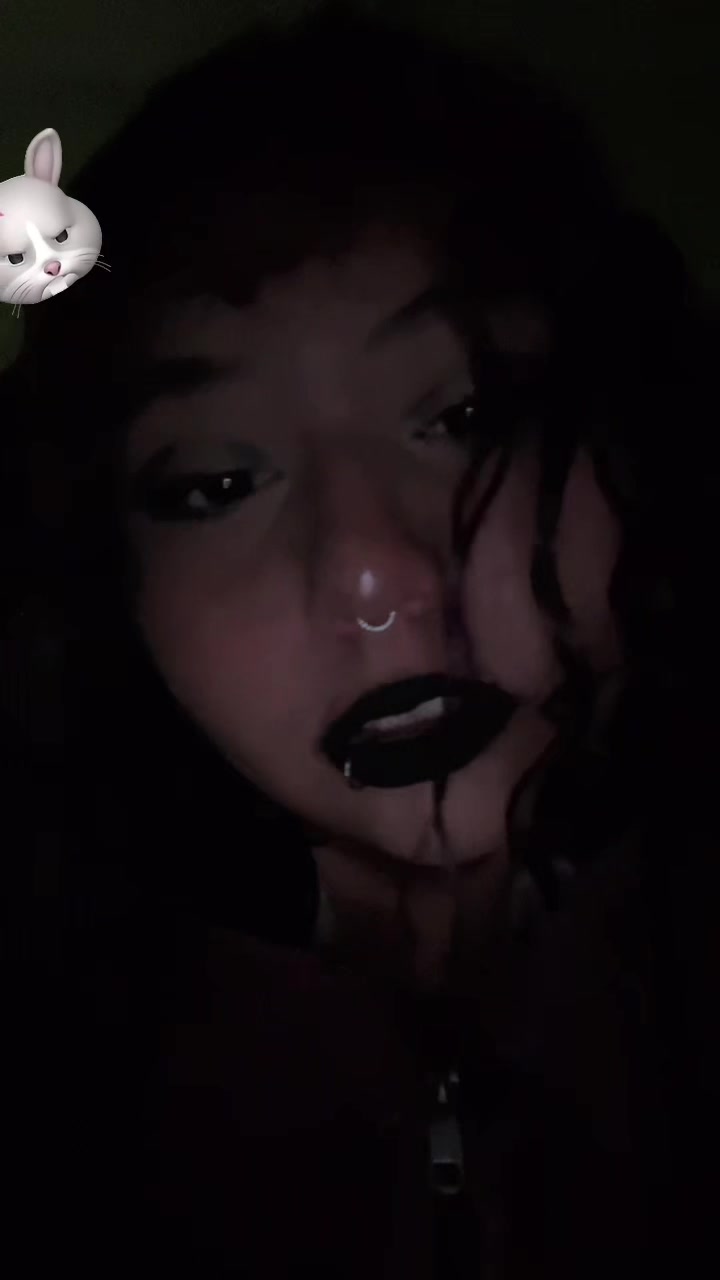 @lika🦇