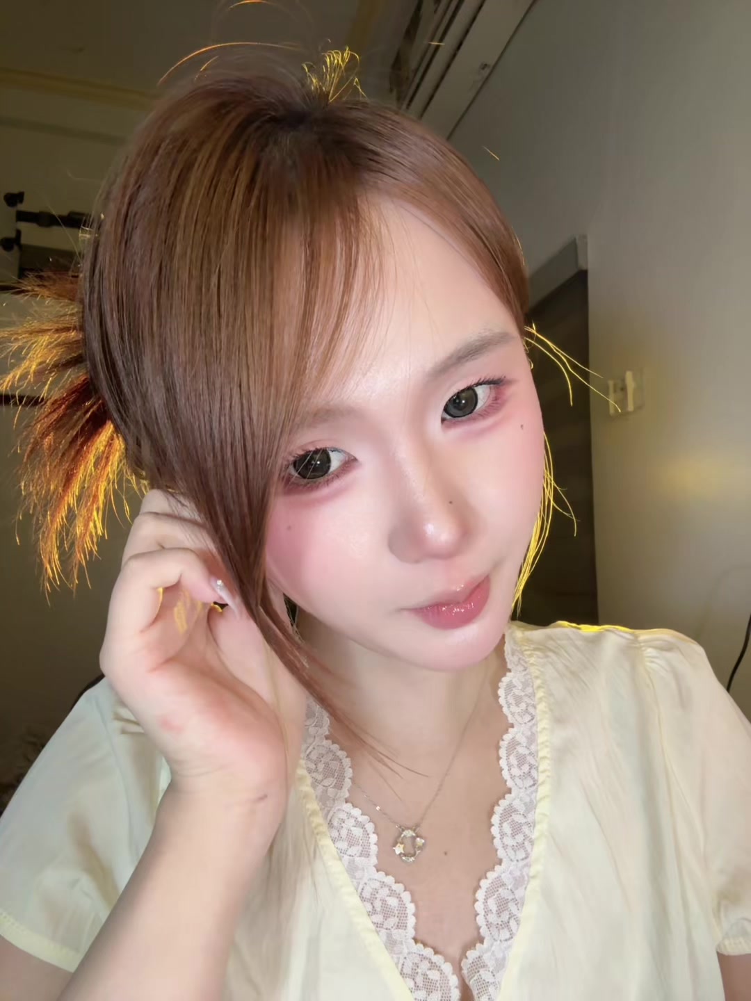 @Thảo vân lên xe anh!