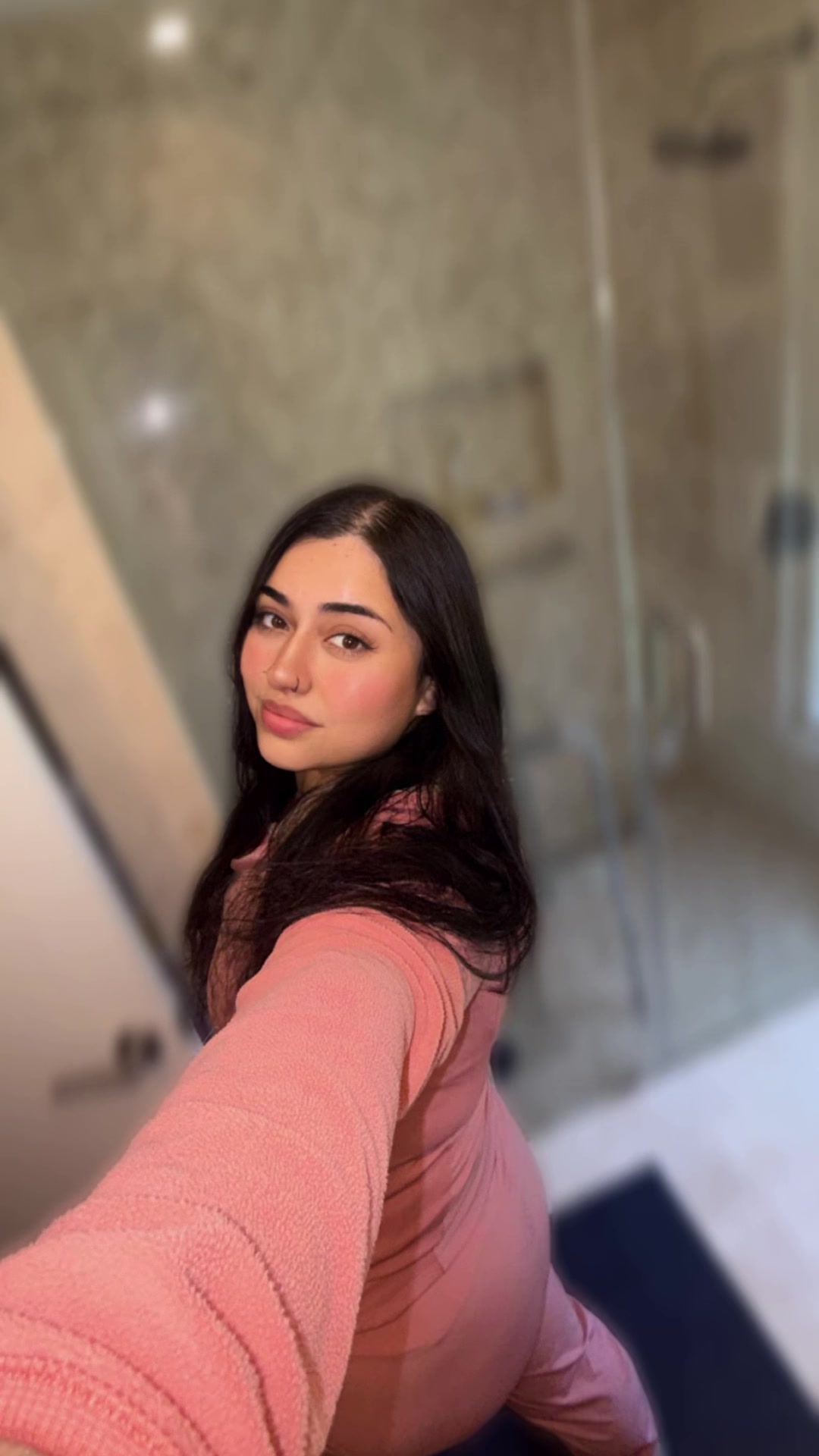 @Glashesbby🏳️&zwj;🌈👩🏻&zwj;🍳
