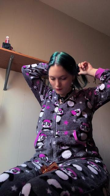 @𝕯𝖆𝖎𝖘𝖞&rsquo;𝖟 𝕯𝖚𝖓𝖌𝖊𝖔𝖓🐉
