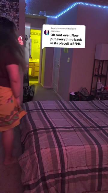 @💋Yᑌᗰ