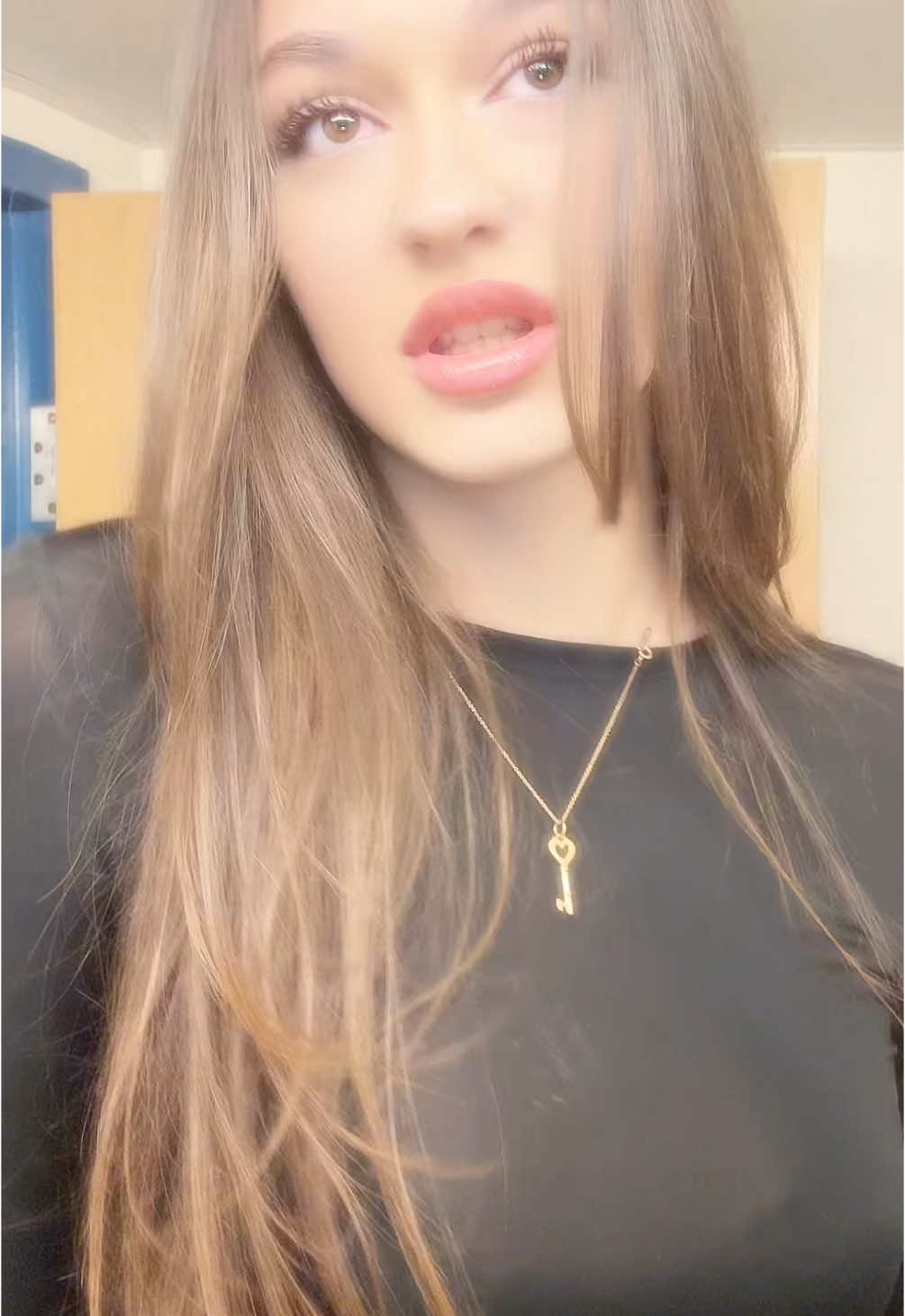 @elena