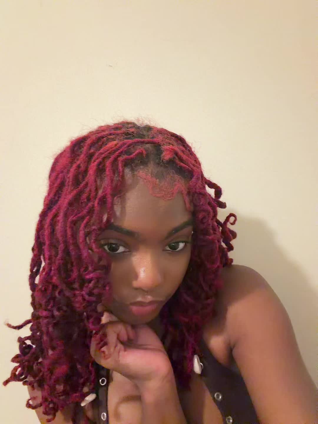 @zoenicolee.xoxo