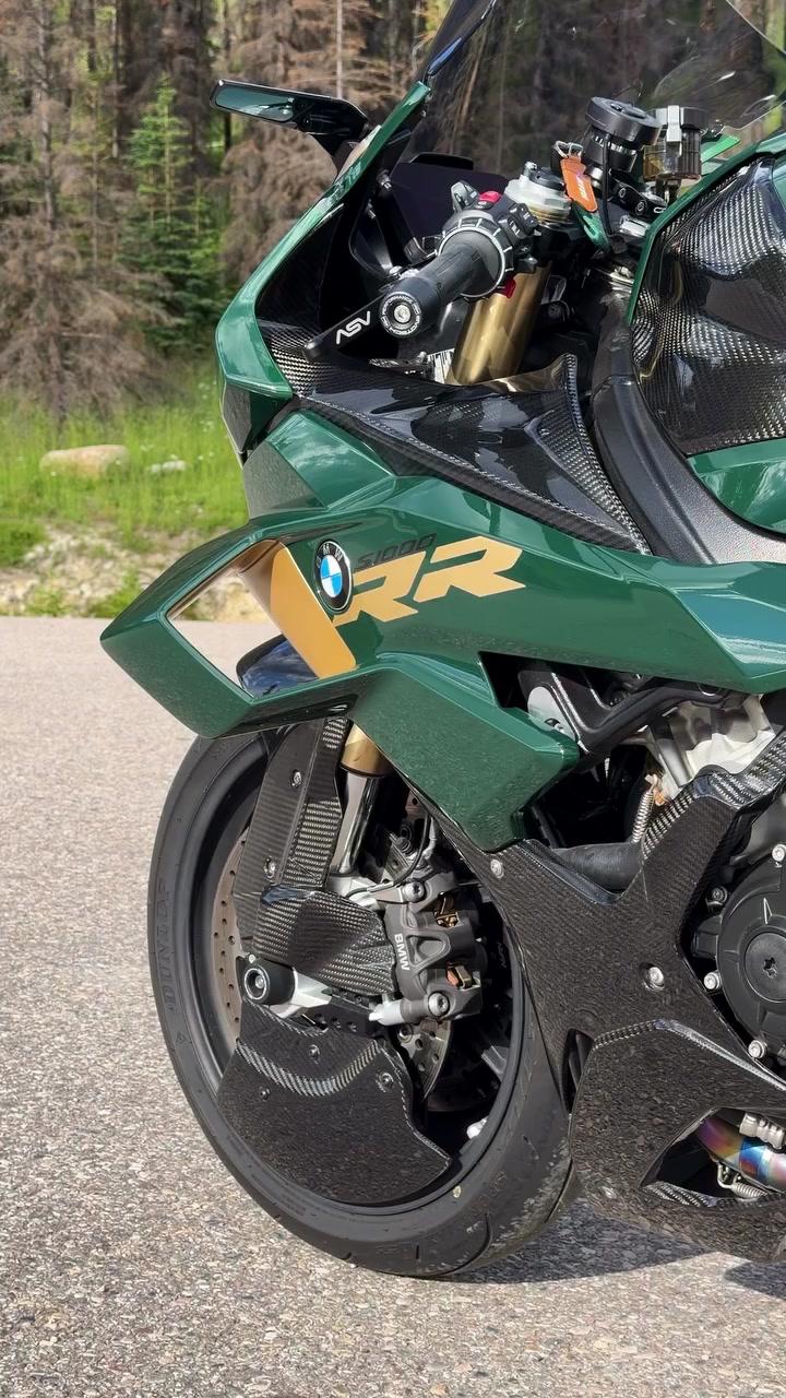 @RobbieMotoBikers🔥