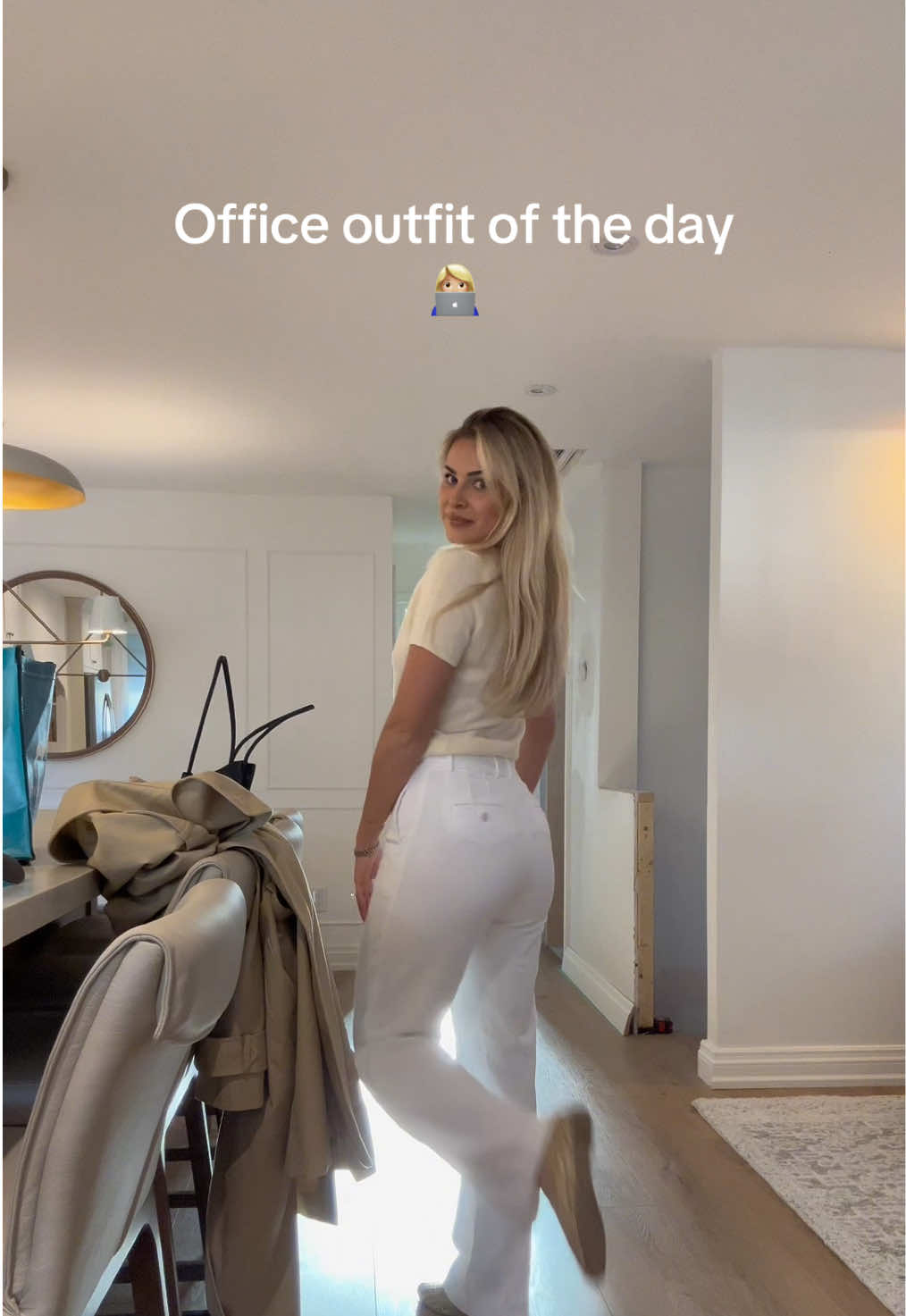 @THAT Corporate Girl