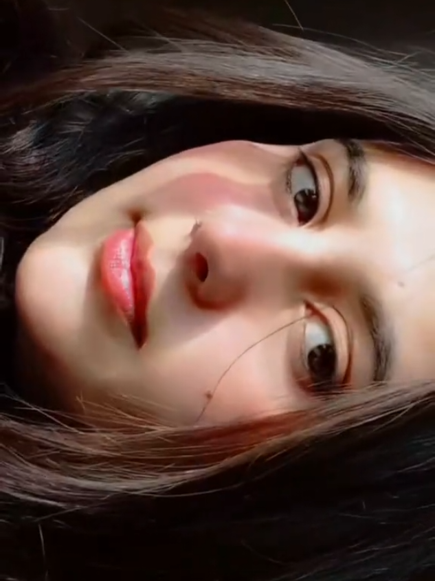 @M&uuml;h&uuml;r G&ouml;zl&uuml;m