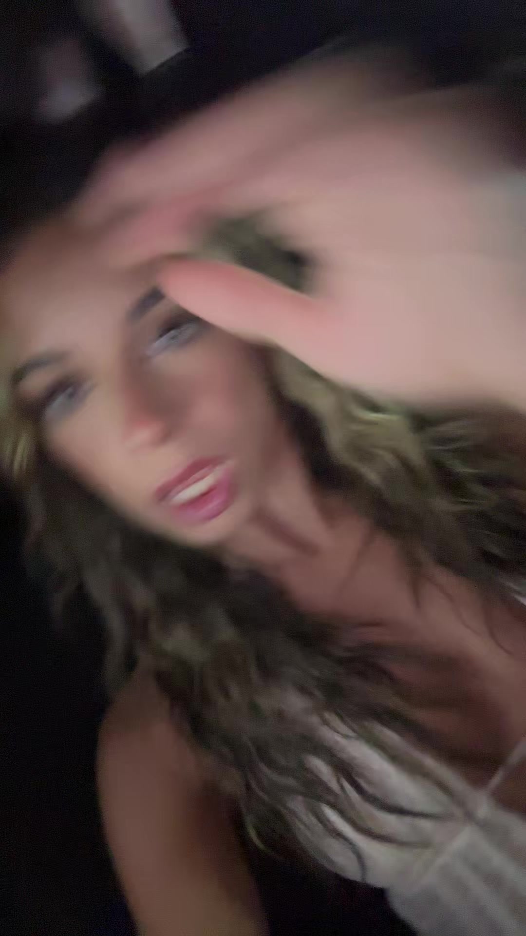 @thisisntisa