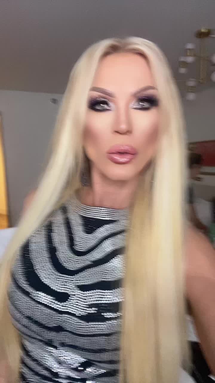 @Amber Lynn&reg;️