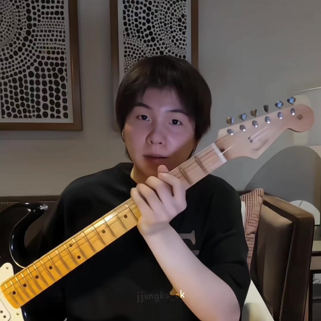 @k◕‿◕k