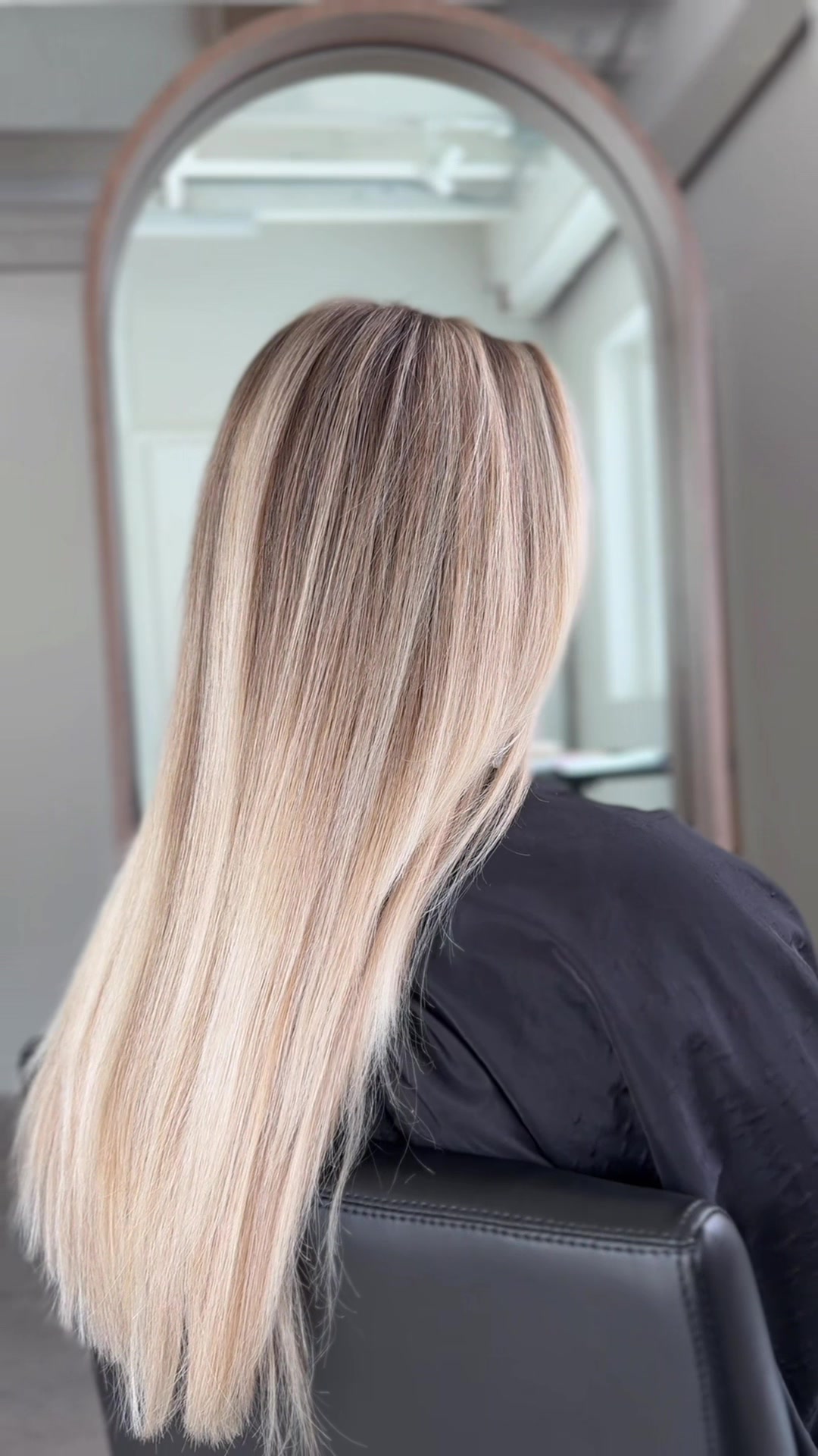 @makennayounghair