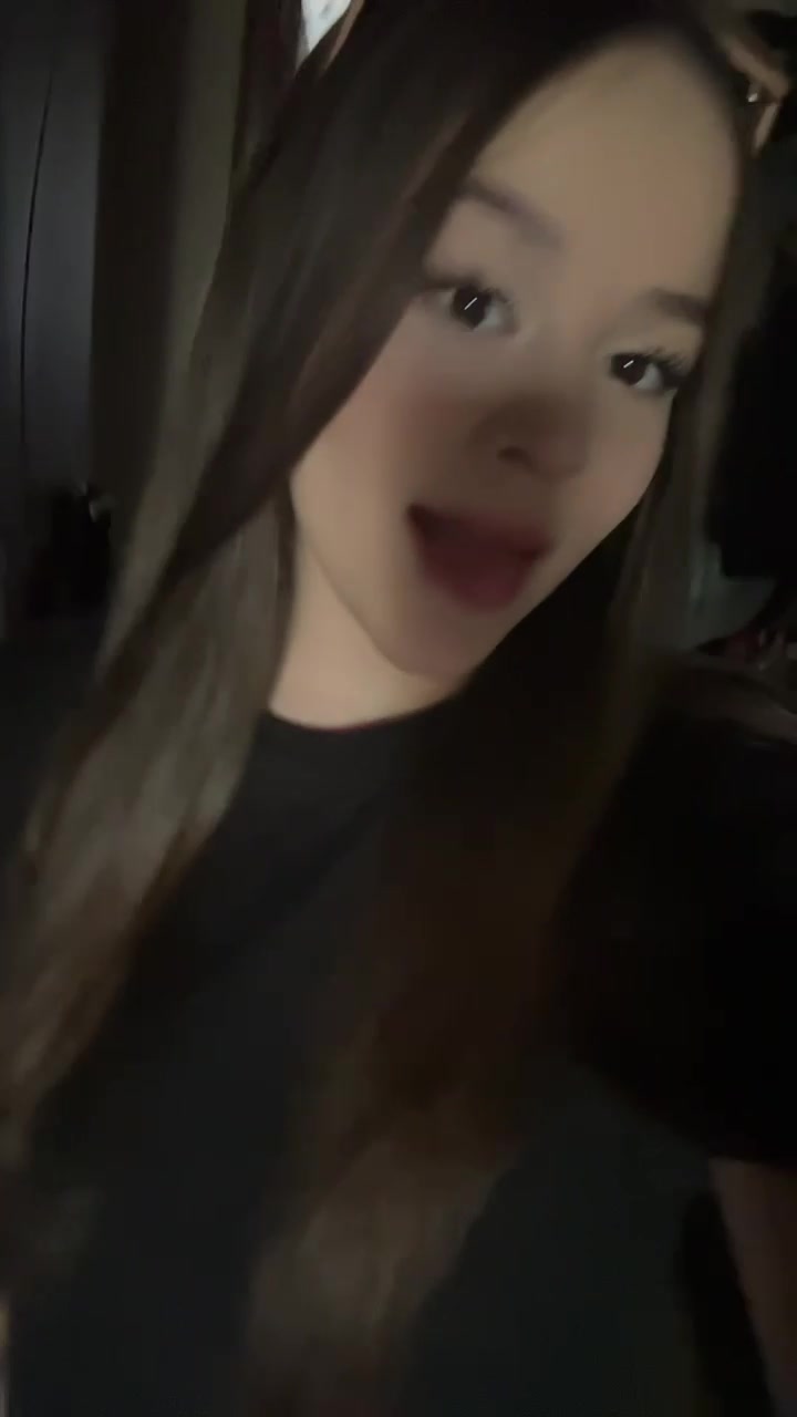 @lizwxss 🦢