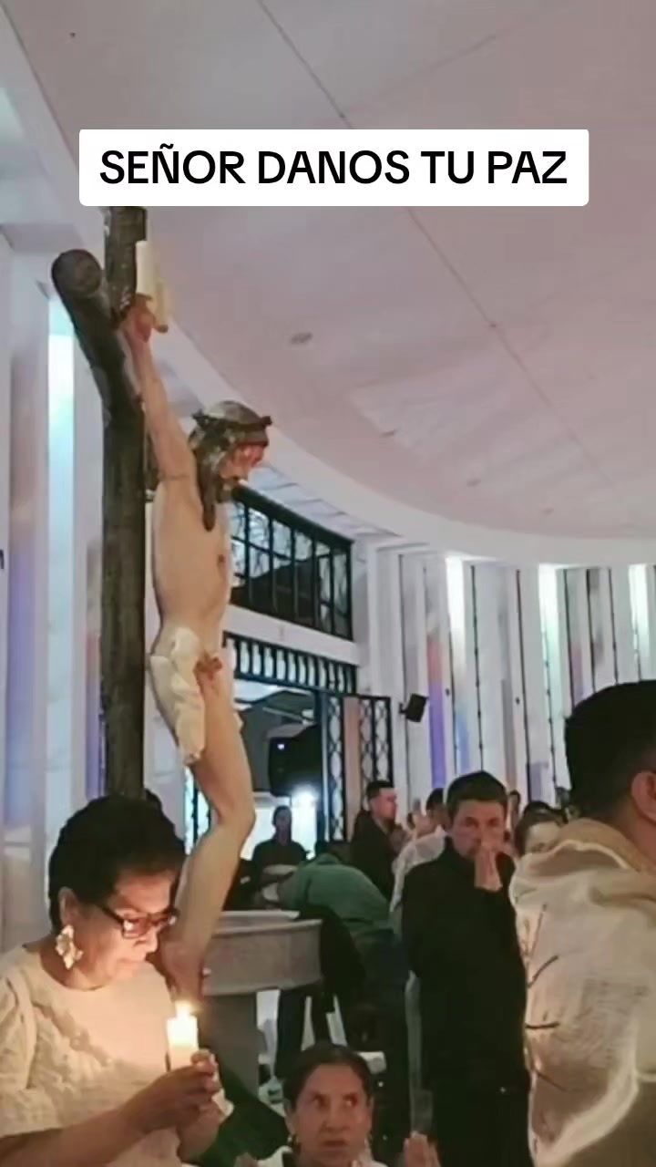 @Padre Hector Mario Salazar