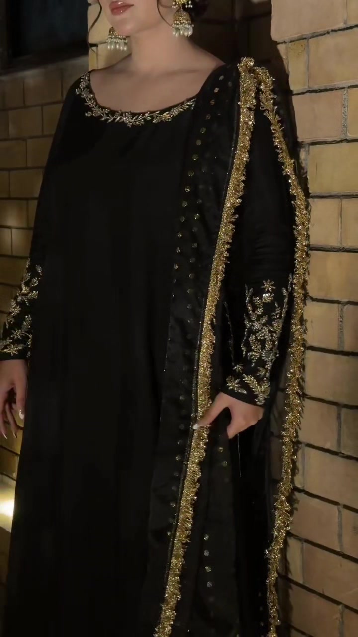 @Rewaj In Fashion House
