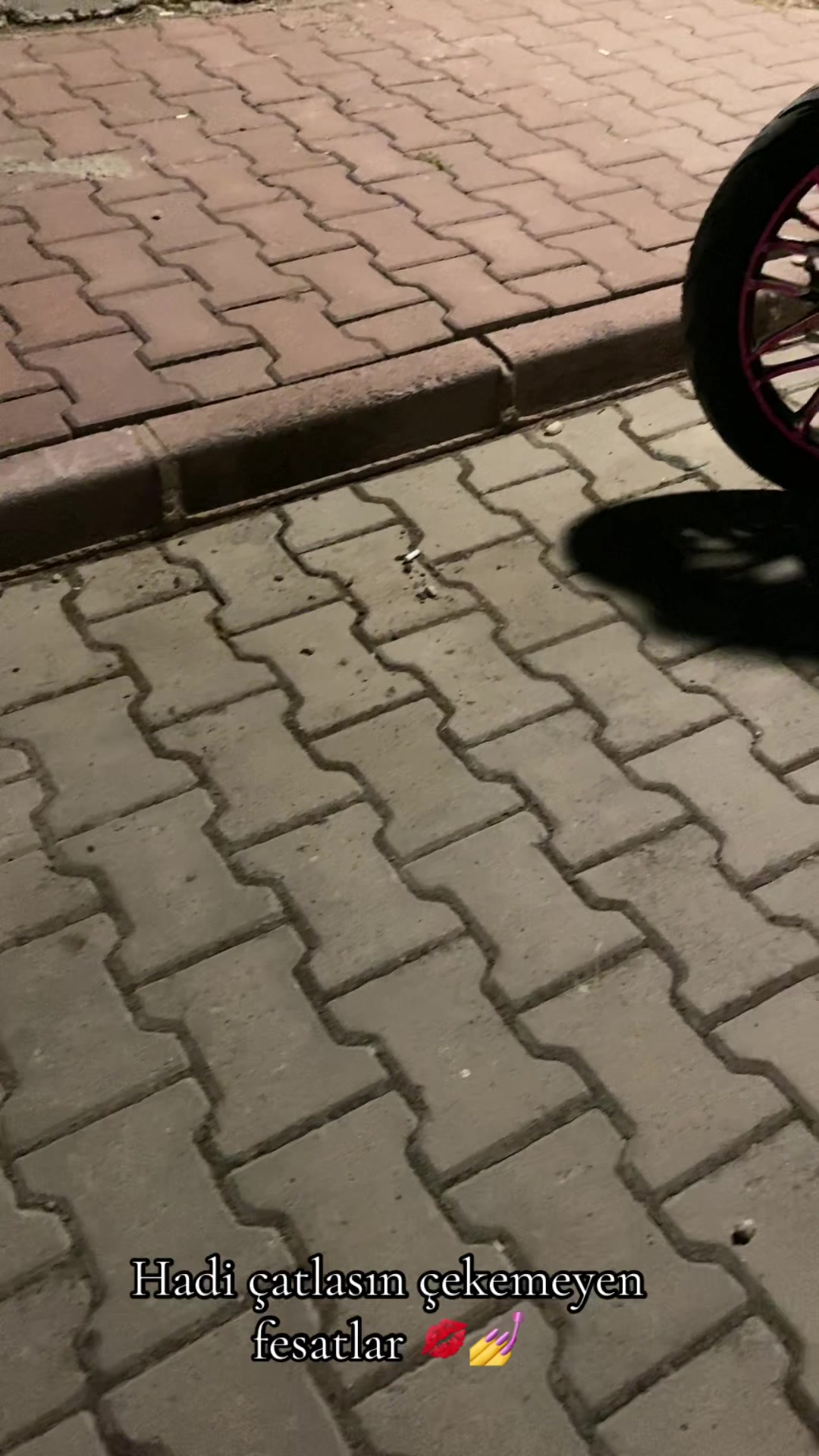 @❄️Ayça Ertüfekçi🥃