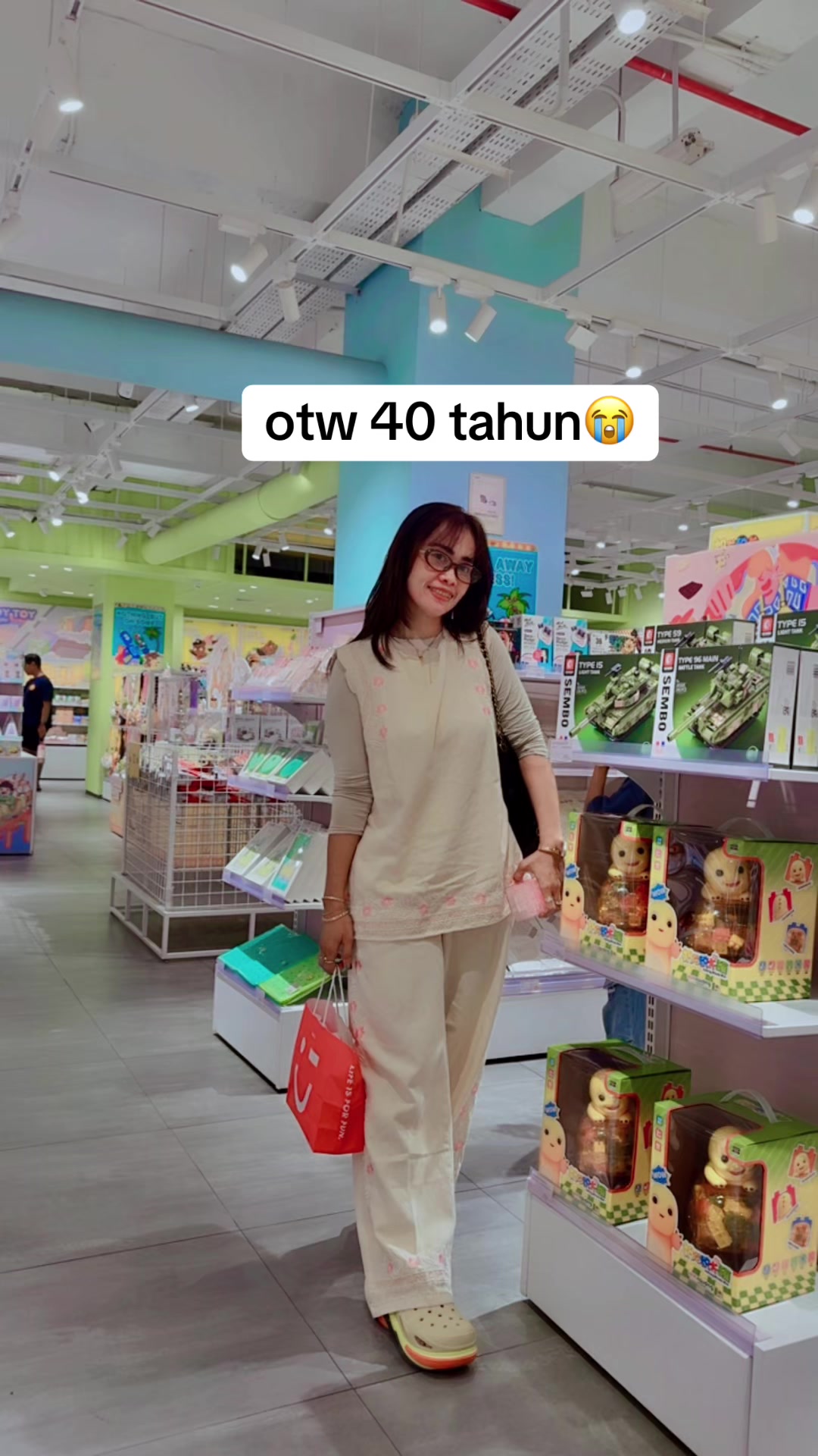 @madamanjany