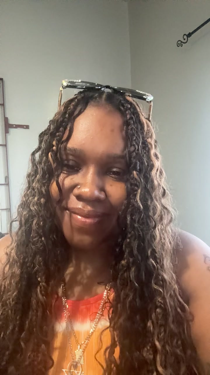 @Kay-Kay Exposed- Dijah ๐