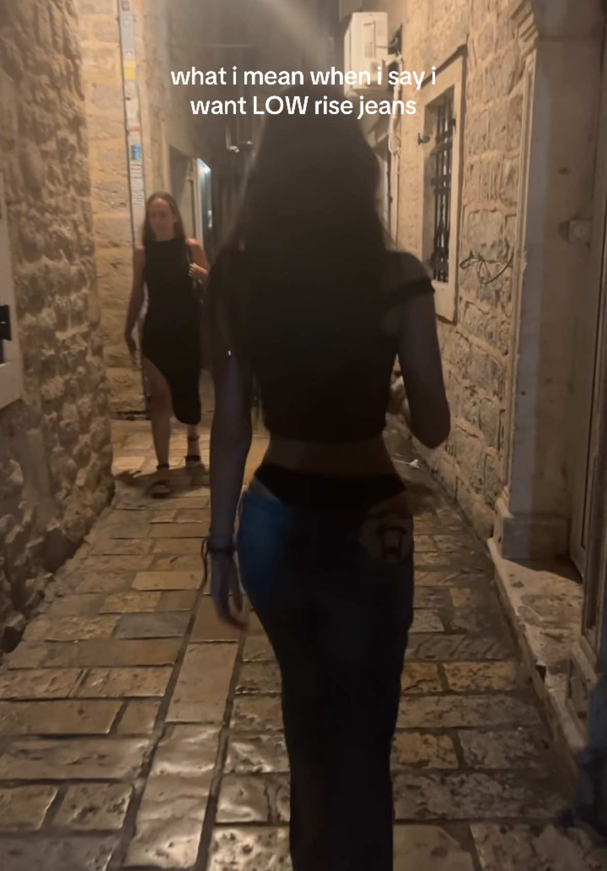 @𝒜