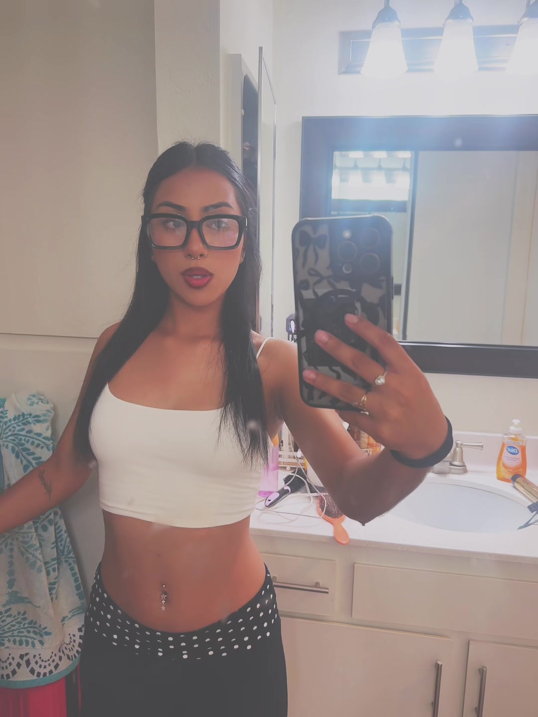 @𝑎𝑑𝑟𝑖♒︎.