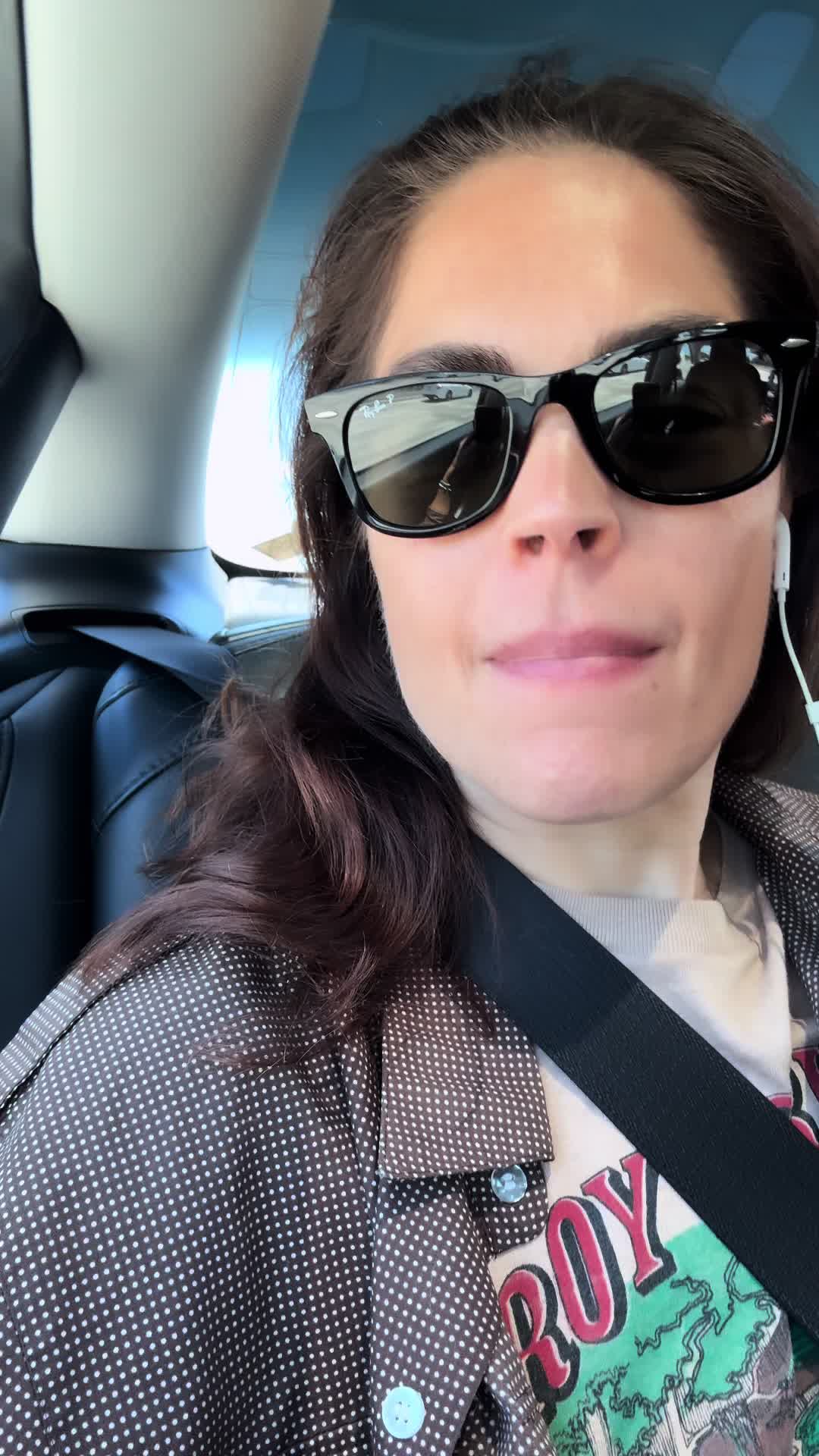 @KellyThiebaud