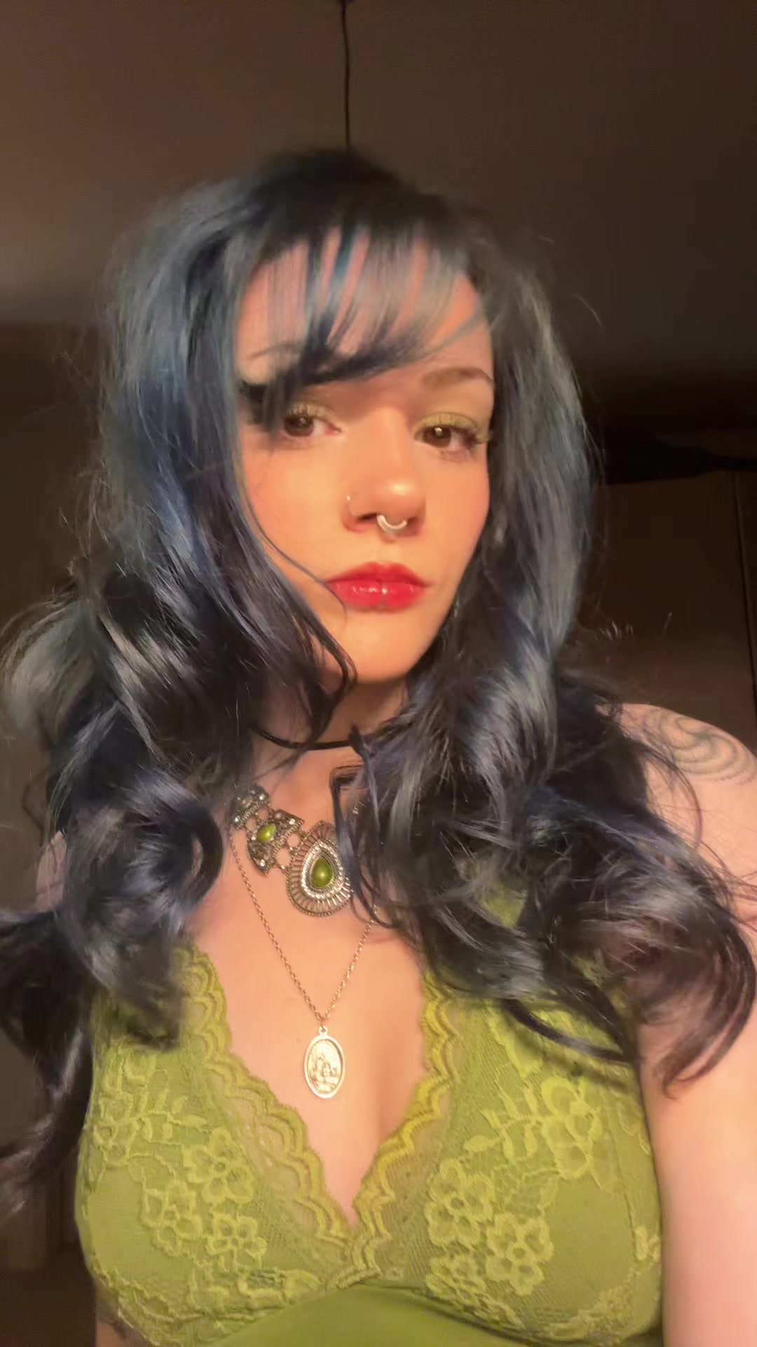@Nisa🍎🐛