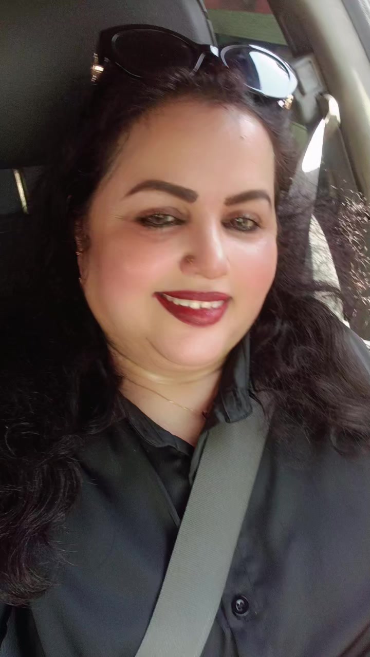 @Rathna916