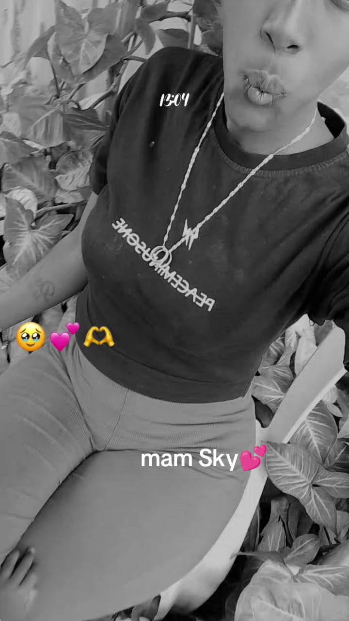 @HerQueen 🥰