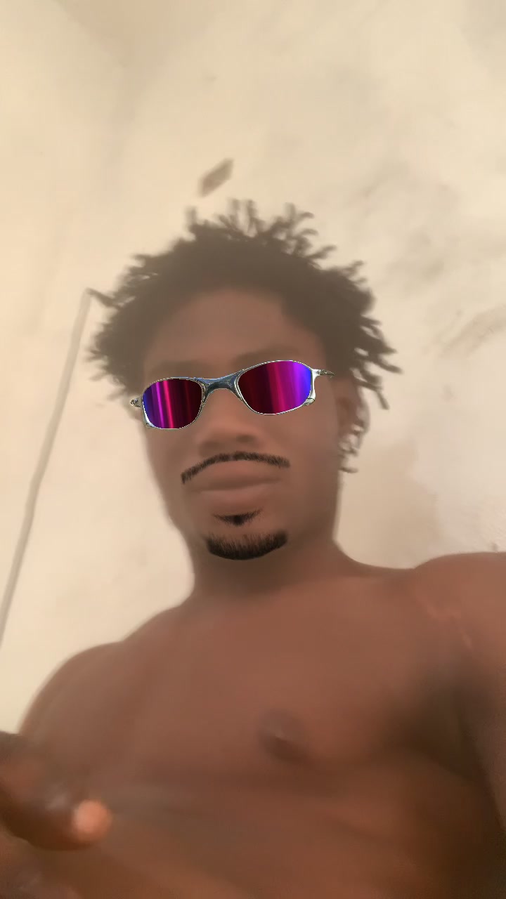 @YOUNG23