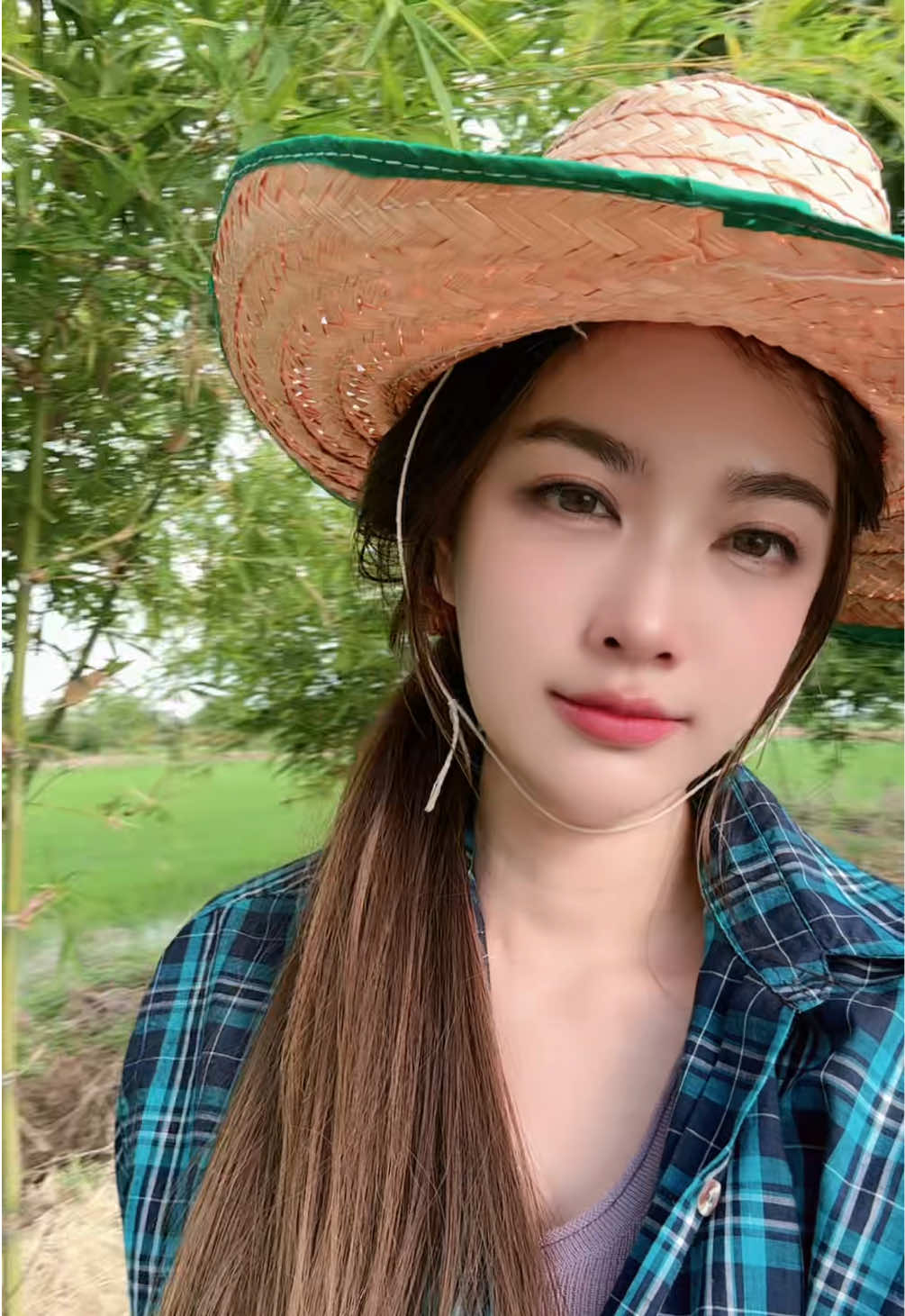 @⋆น้ำผึ้งป่า🐝🌿🌻ᴾᴹ