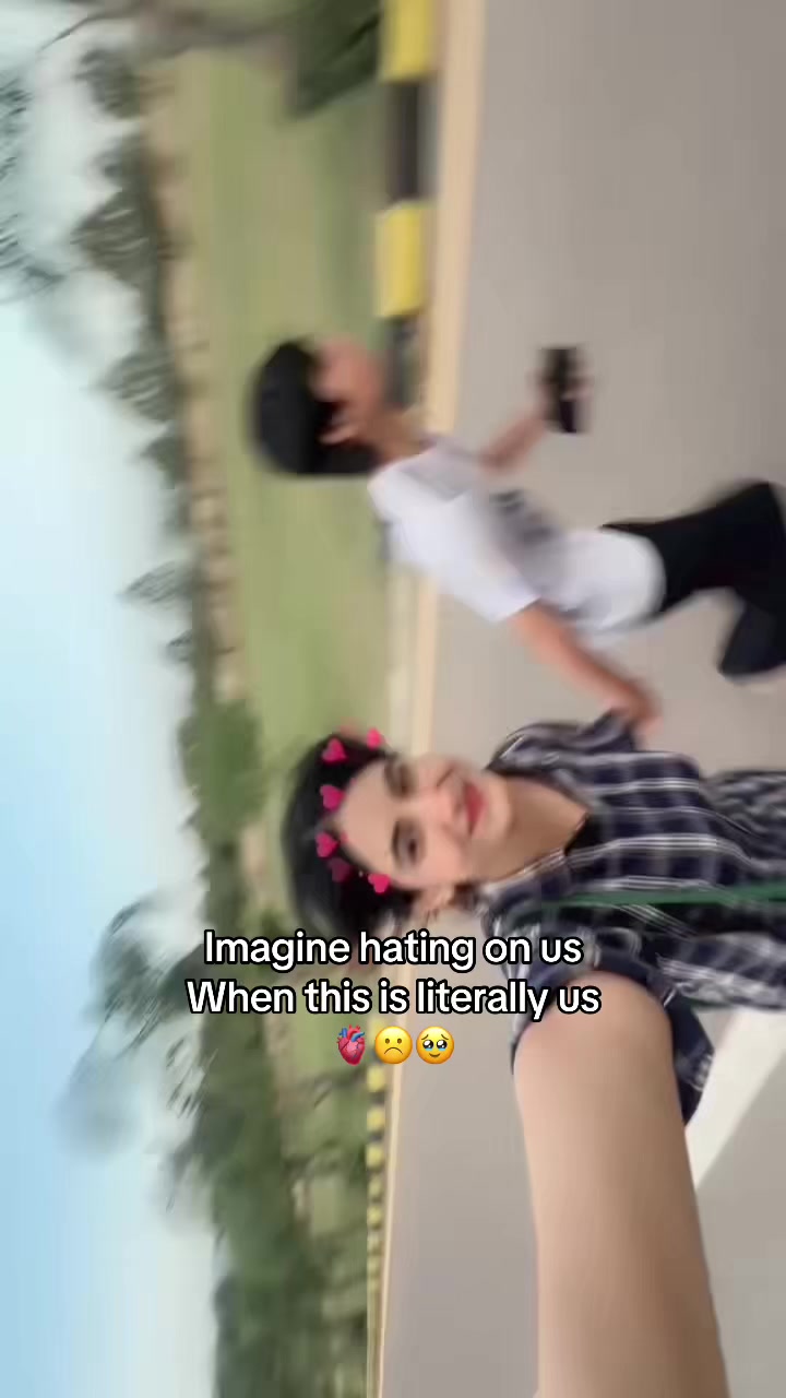 @Neha👾