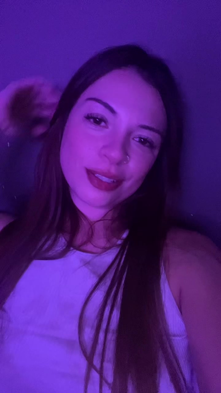 @Jazmin Adela ✨