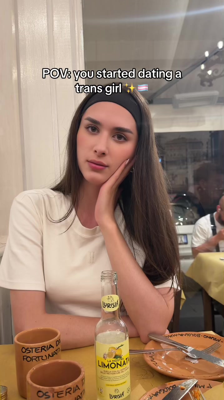 @victoriaantoinet