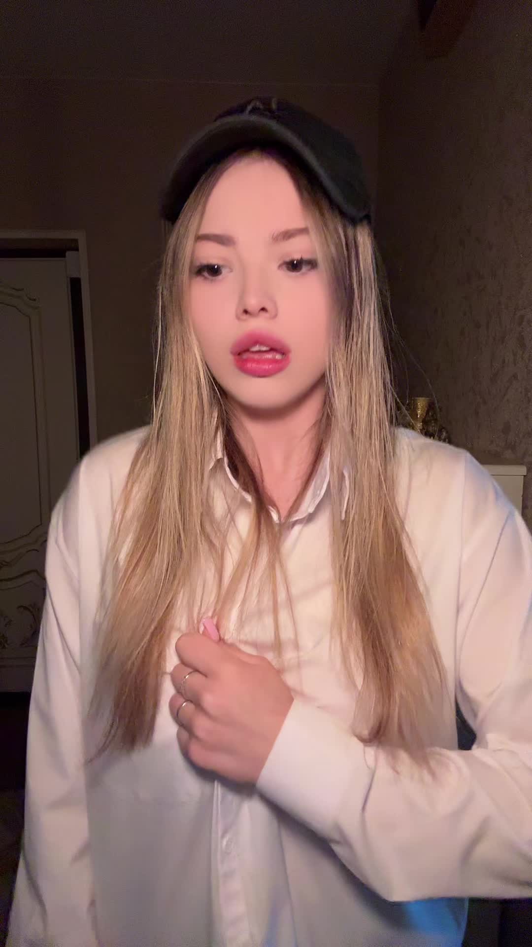 @Кореш