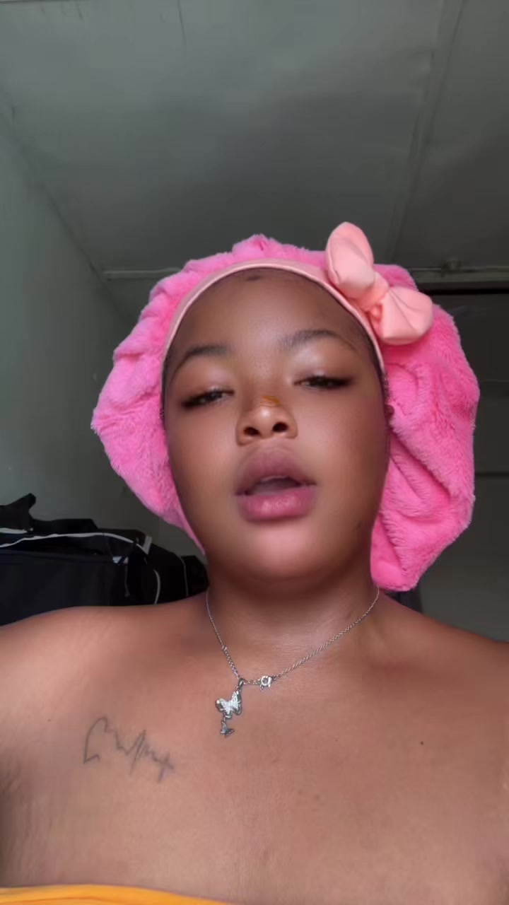 @Sweetgirl 🥀🌹