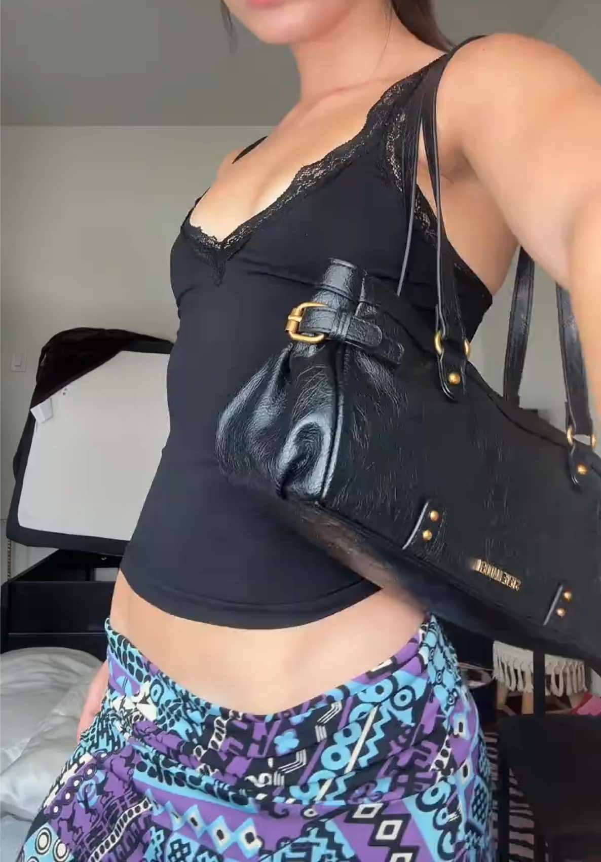 @shianne