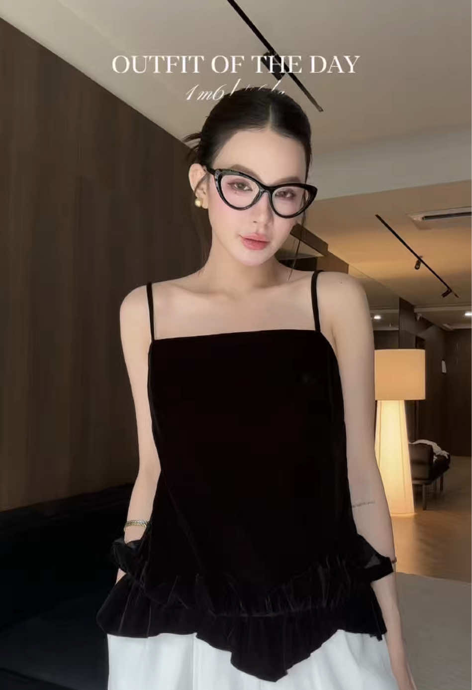 @Vẫn là bạn nhưng sang hơn