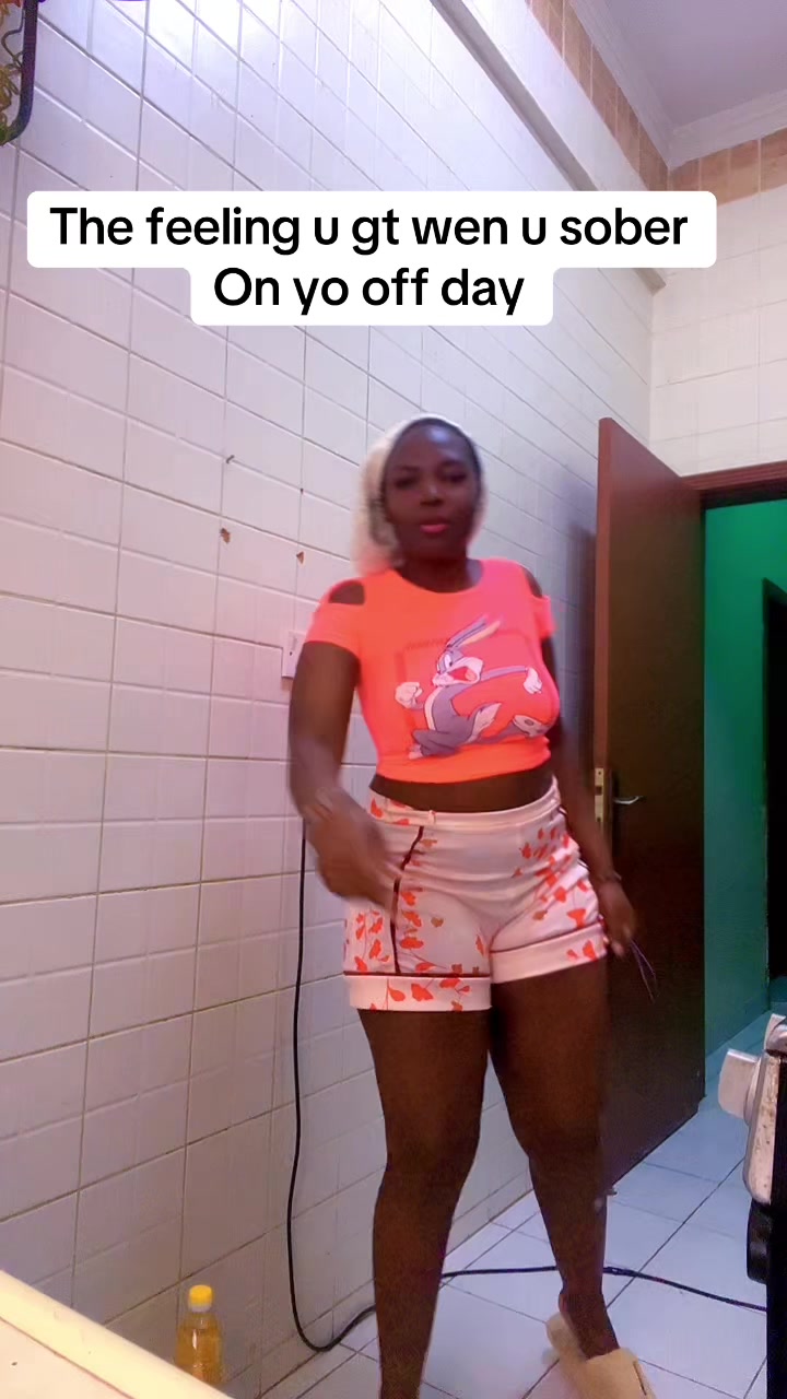 @MAYA HUSTLER