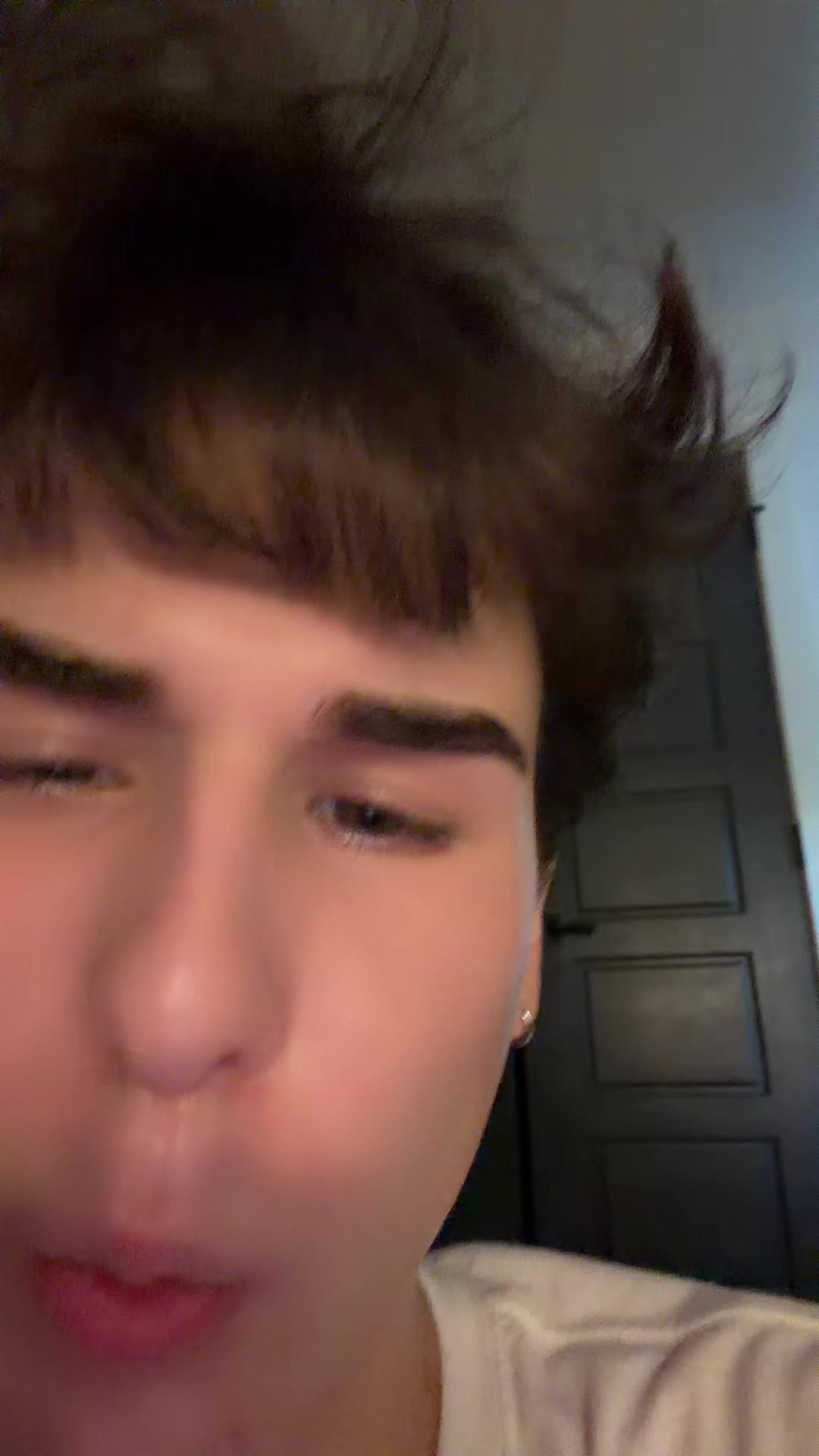 @🦄