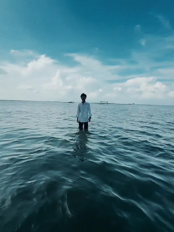 @đŗ đĻ đĢ đŽ đ¸