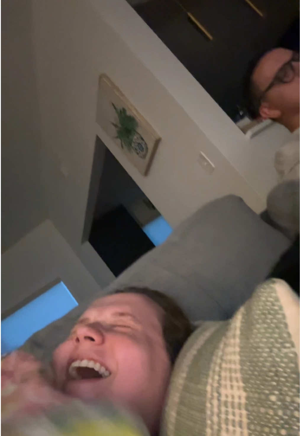 @Jo
