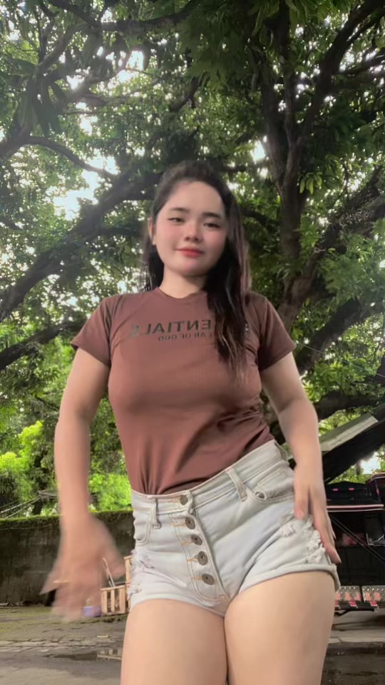 @Chinitang Bisaya❣️☺️