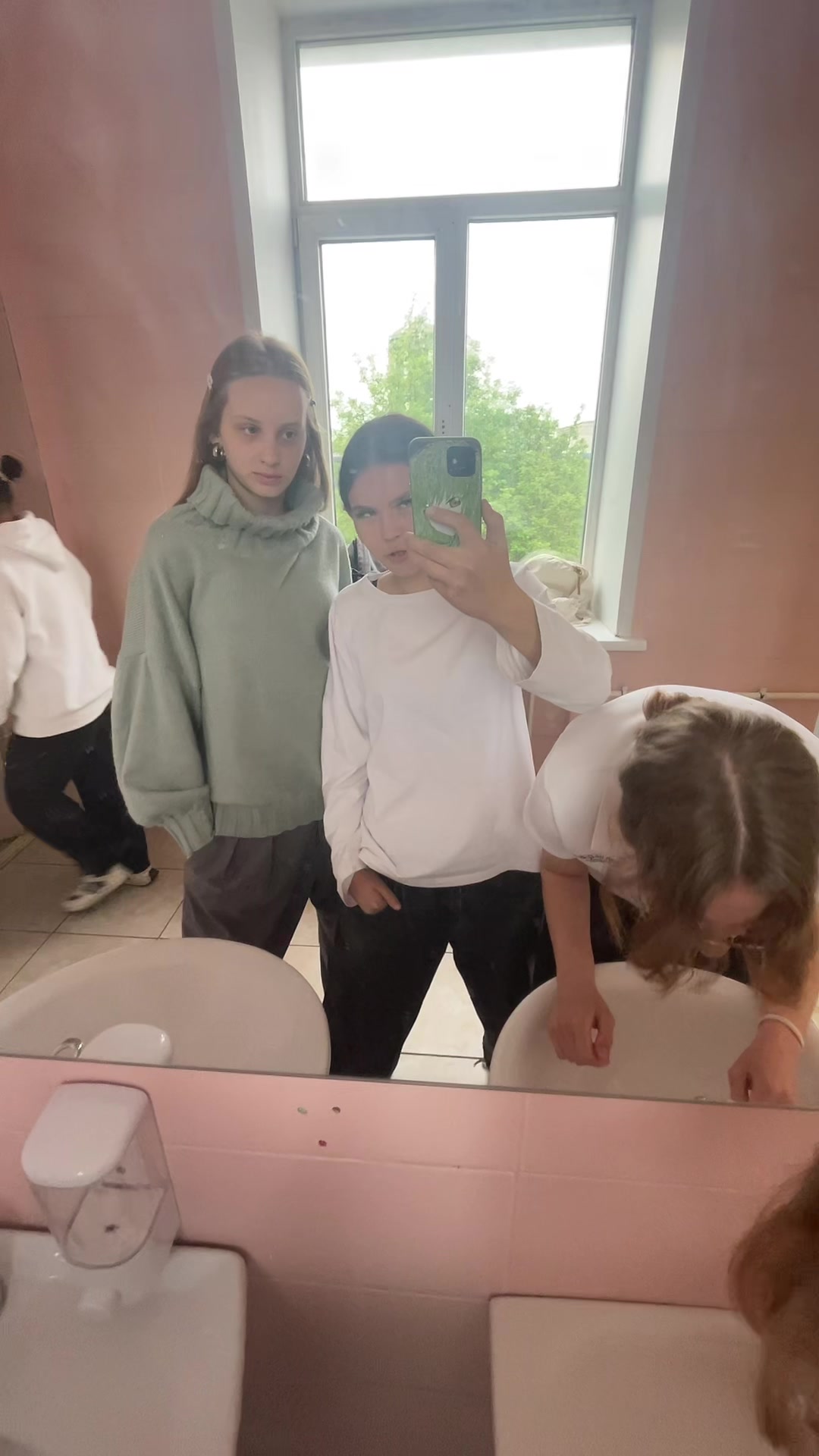 @kyeve