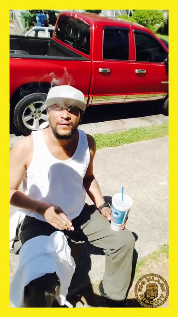 @BigBlackBiscuiT.com
