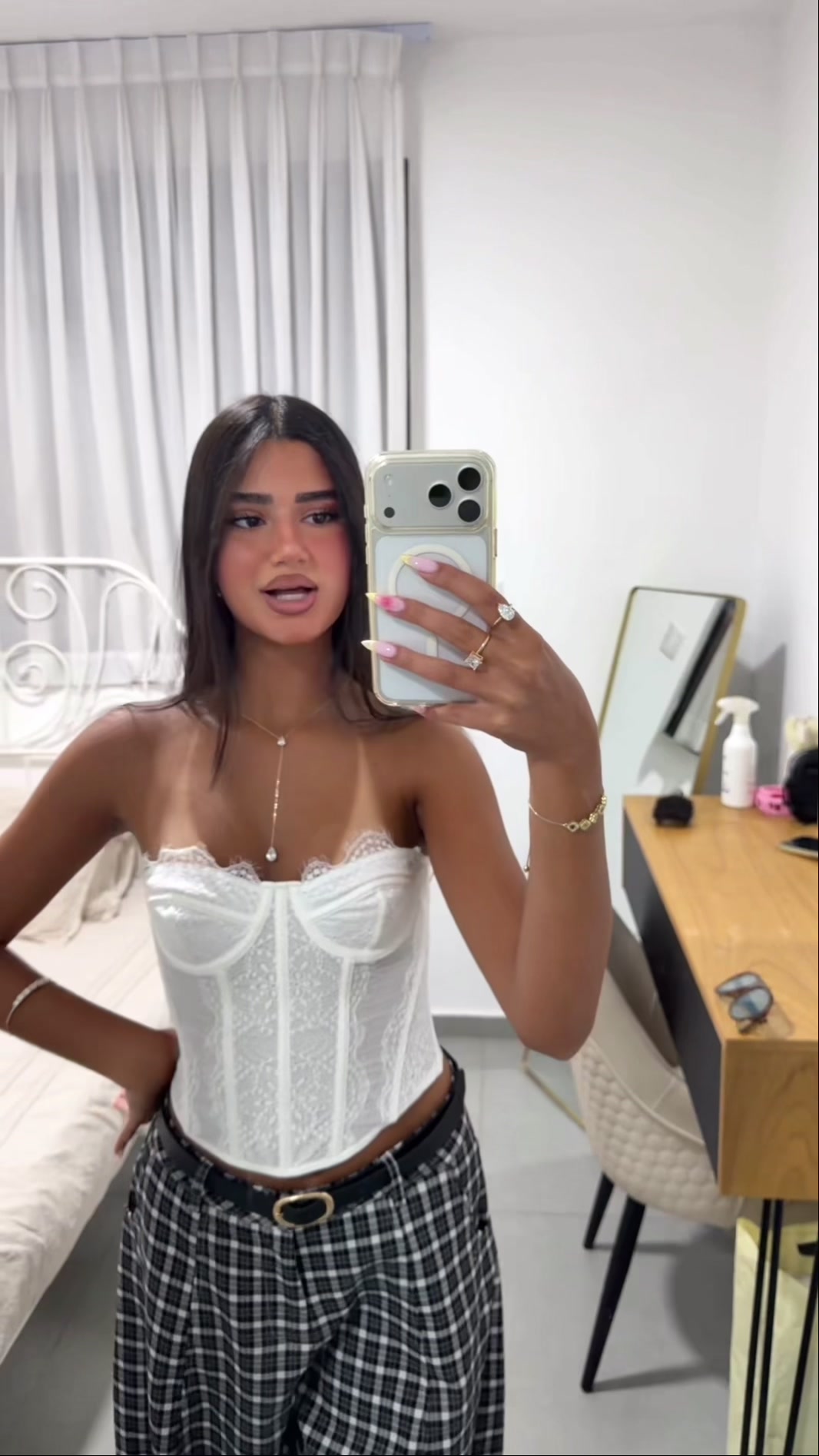 @hoshen_nusrati