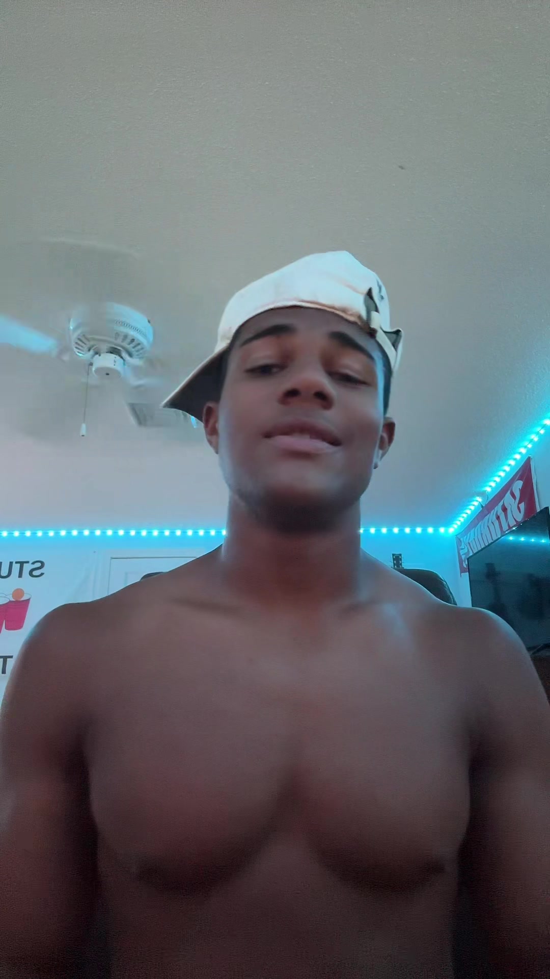 @TR1FL1NG